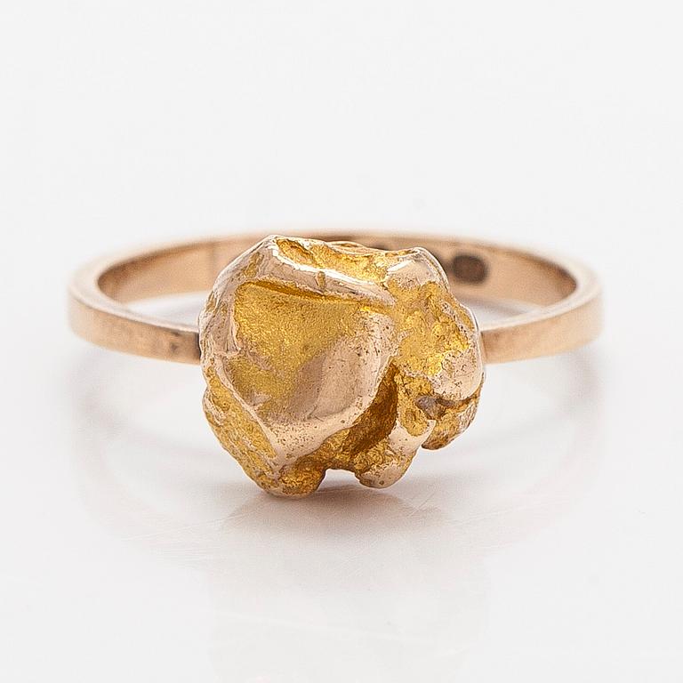 Björn Weckström, ring, "Gulros",  14K guld, Lapponia 1967.