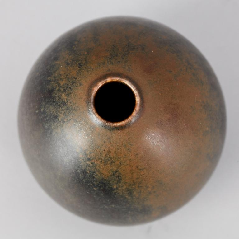 VAS, stengods, Ingrid och Erich Triller, Tobo, 1900-talets mitt.