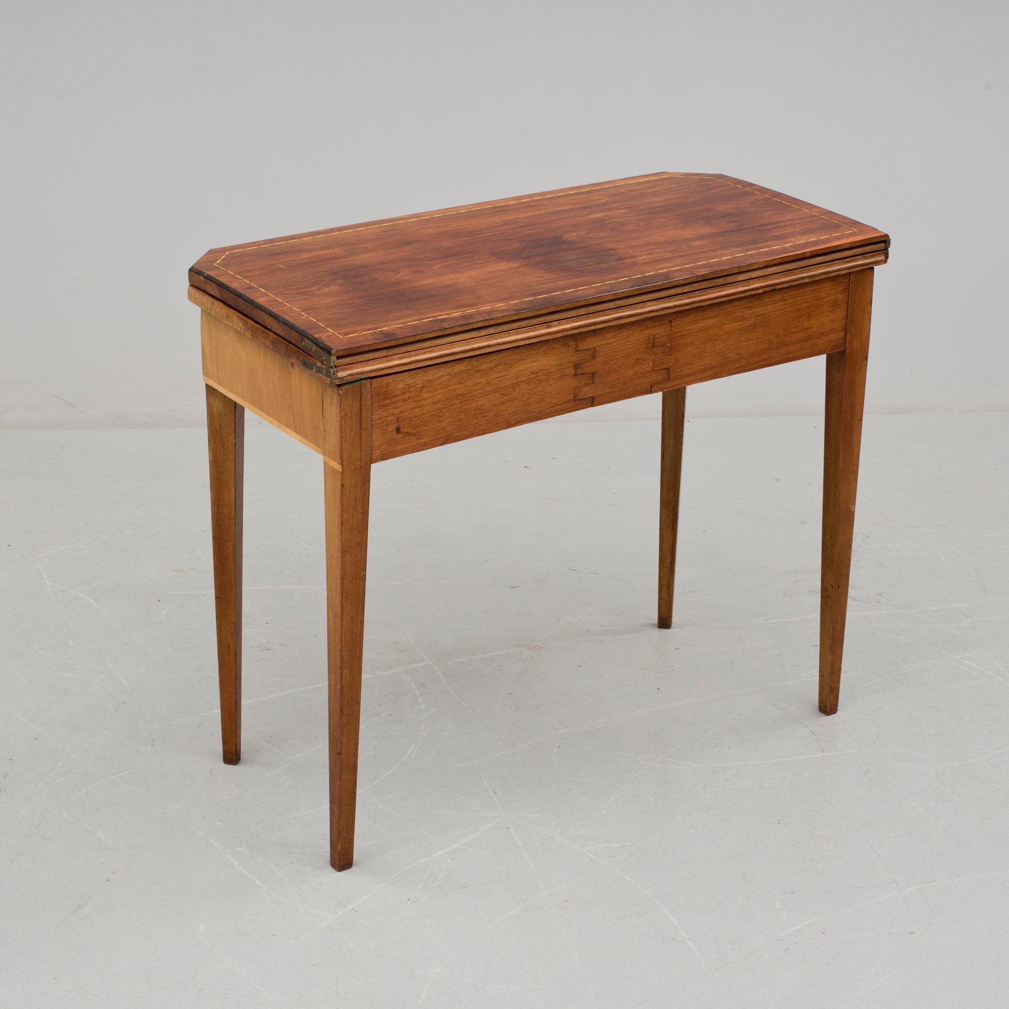SPELBORD, senempire, 1800-talets mitt.
