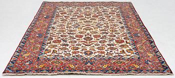 Matt Najafabad ca 335 x 210 cm.