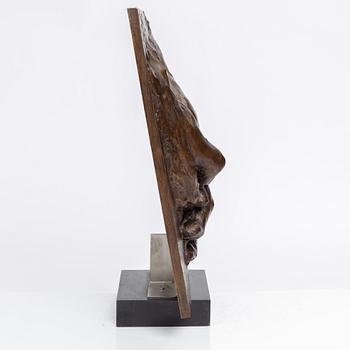 Gudmar Olovson, relief/sculpture. Signed. Numbered. Foundry mark. Bronze, total height 80 cm, length 58.5 cm.