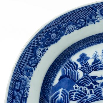 Stekfat, kompaniporslin, Kina, Qingdynastin, Qianlong, 1736-95.