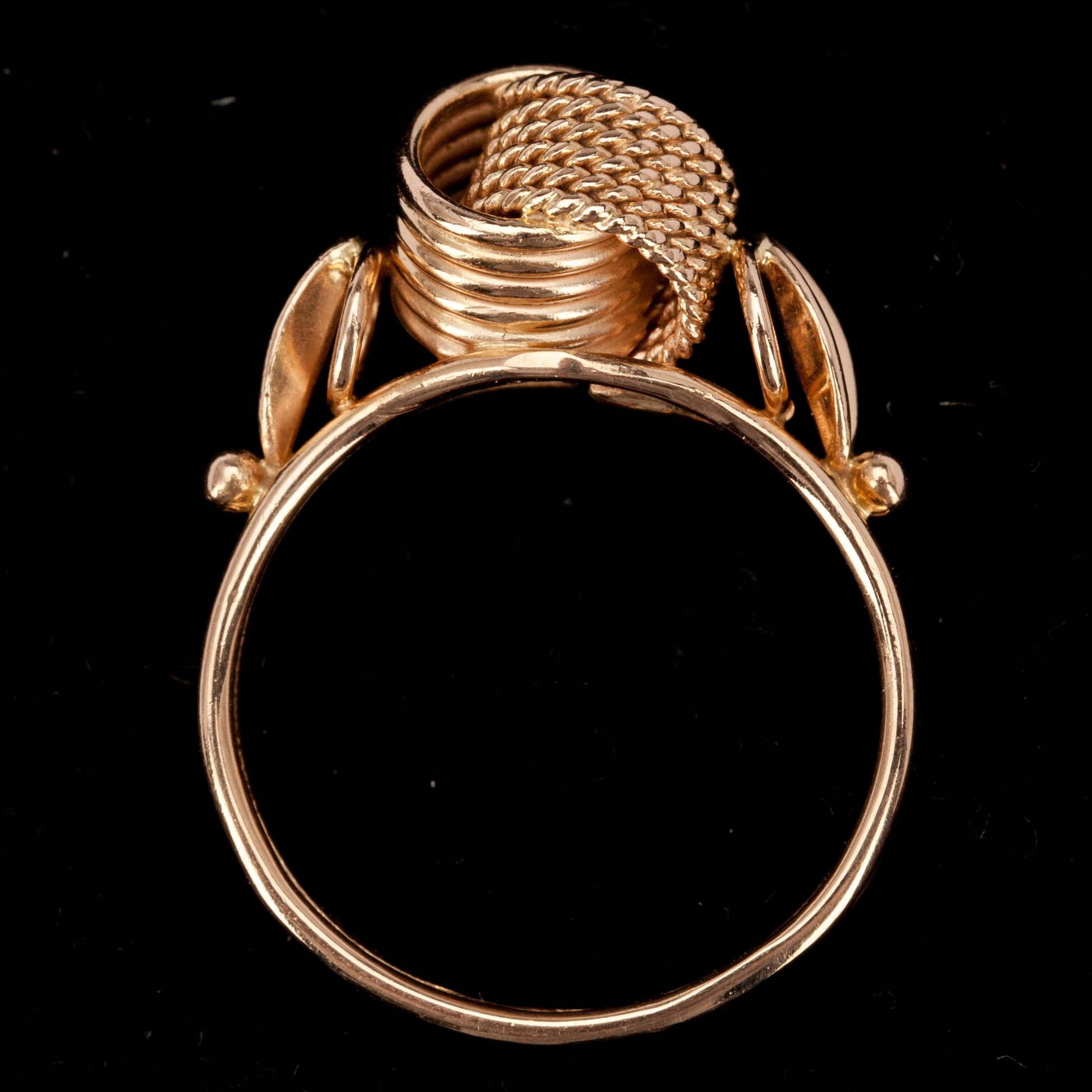 RING, guld 14K, Sovjetunionen 1900-talets senare hälft. Vikt 5 g.