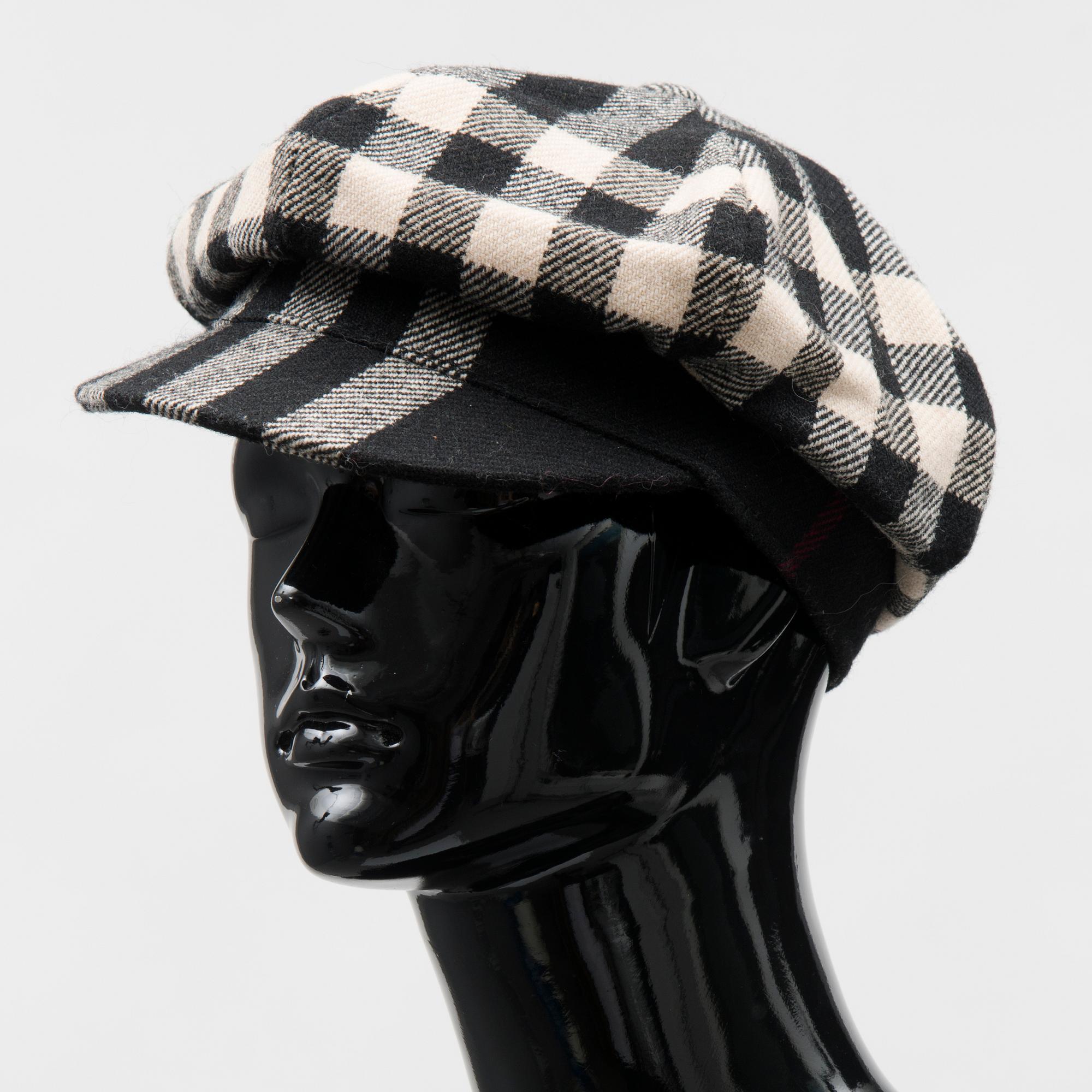 BURBERRY, KEPS, 2 st, storlek M.