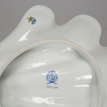 71 psc Herend, mostly "Queen Victoria".