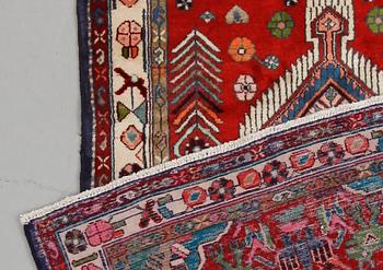 MATTA, Hamadan, ca 204 x 108 cm.