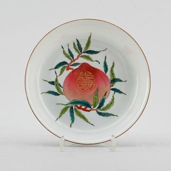 SKÅLFAT, porslin, Kina, 1900-tal.
