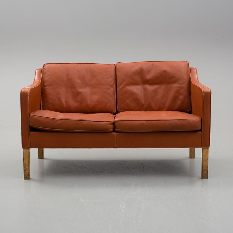 SOFFA, modell 2422-22, Børge Mogensen, Fredericia Stolefabrik, Danmark, 1970-tal.