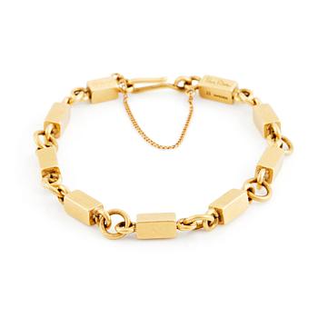 Wiwen Nilsson, an 18K gold bracelet, Lund 1946.