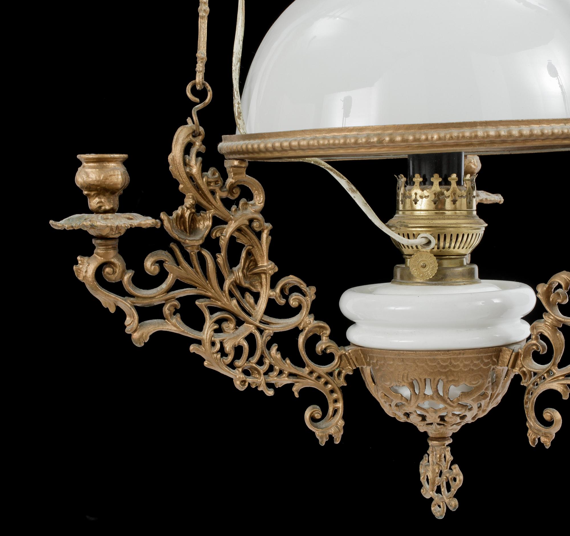 TAKKRONA, oscariansk, sekelskiftet omkring år 1900.