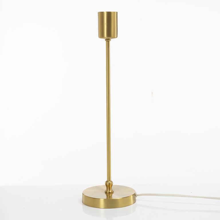 Josef Frank, a model 2332, table lamp, Firma Svenskt Tenn.