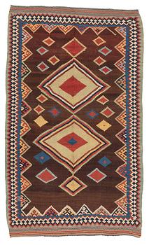 Antique Qashqai kilim carpet, ca 260 x 157 cm.