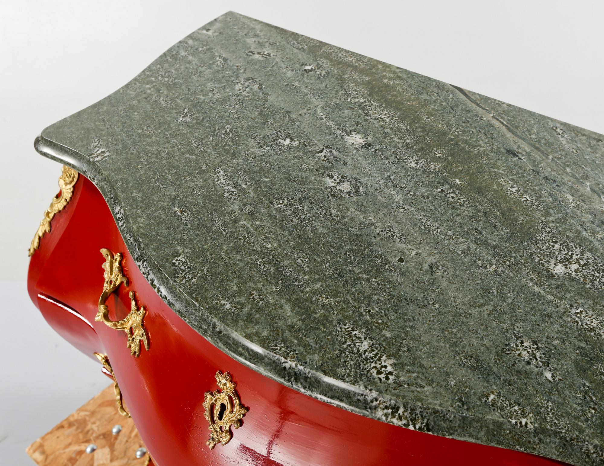 BYRÅ, rokokostil, 1900-tal.