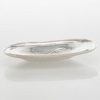 Tapio Wirkkala, Fat, silver, "Björnjakt", Tillander, Helsingfors 1951.