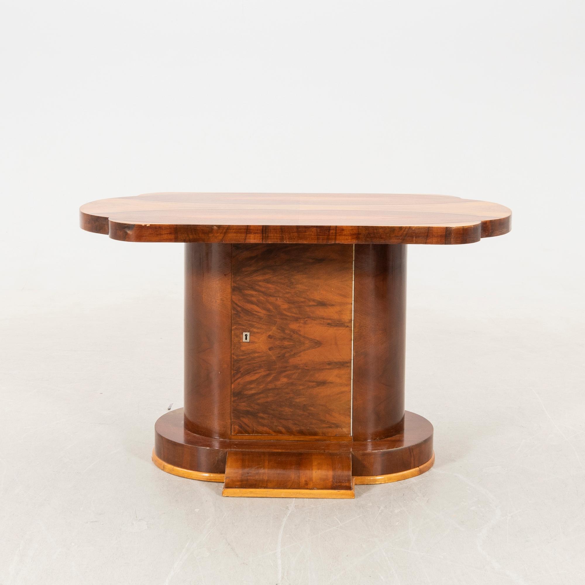 Art Deco-style table, 20th century.