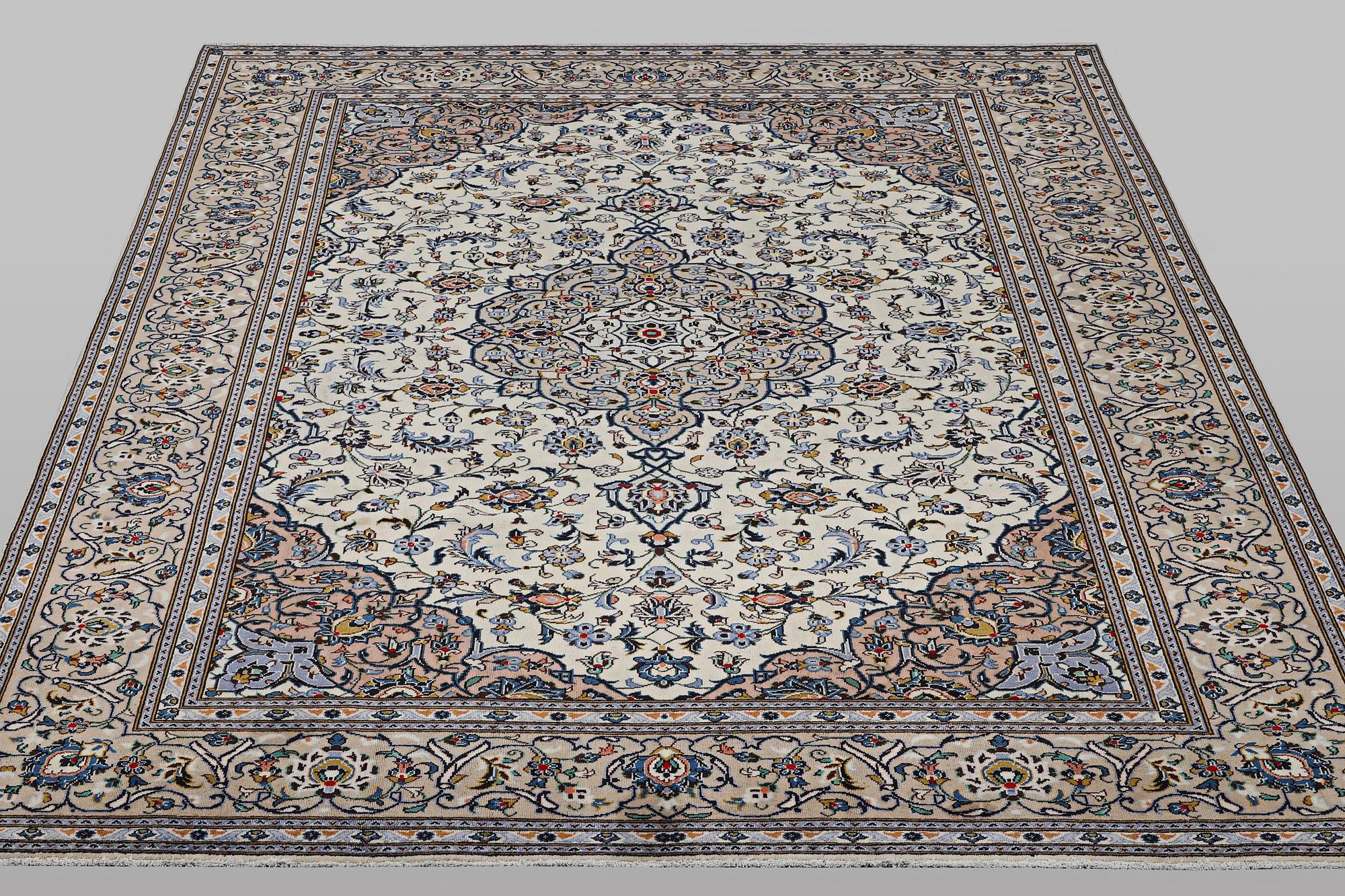 A carpet, Kashan, ca 326 x 257 cm.