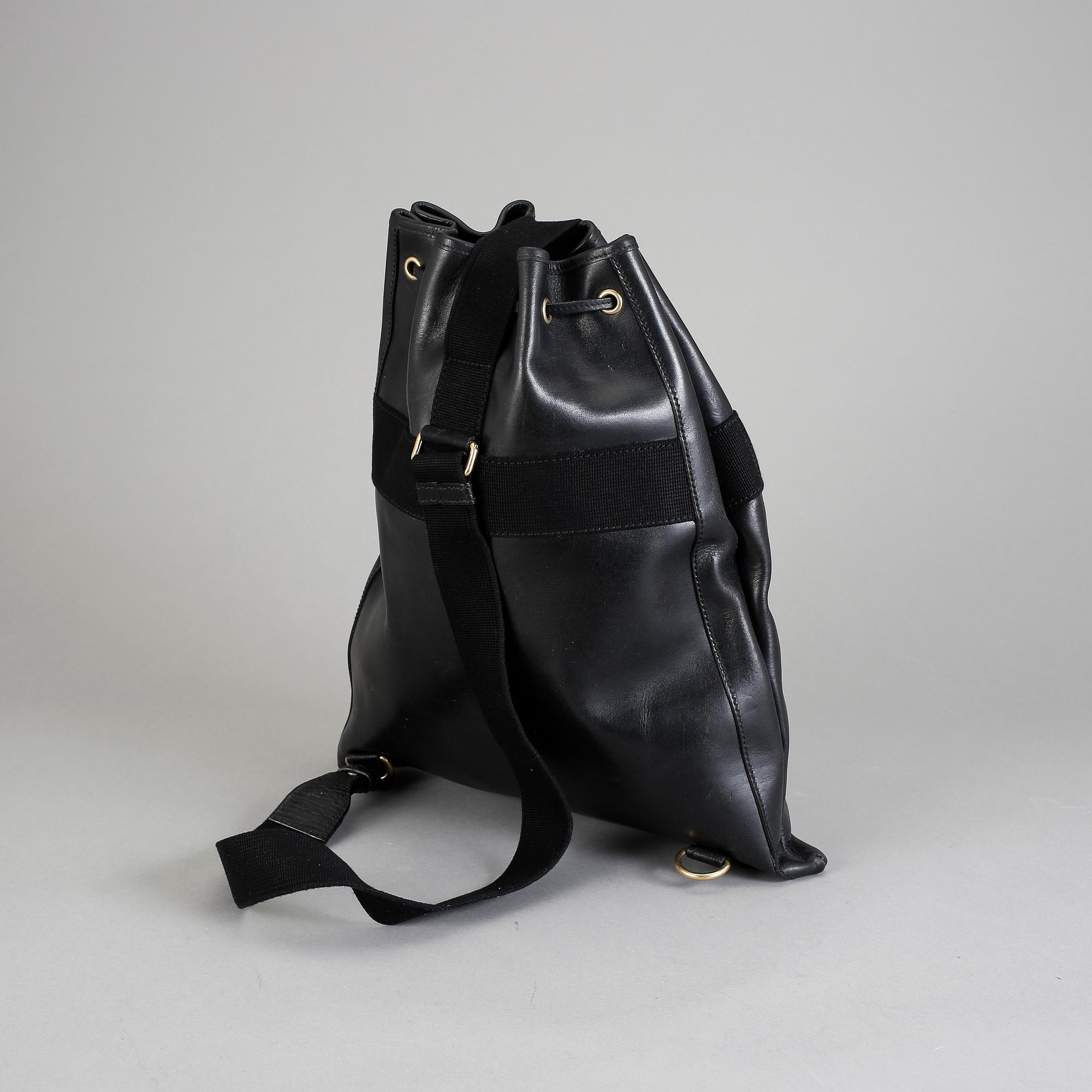 RYGGSÄCK, Yves Saint Laurent.