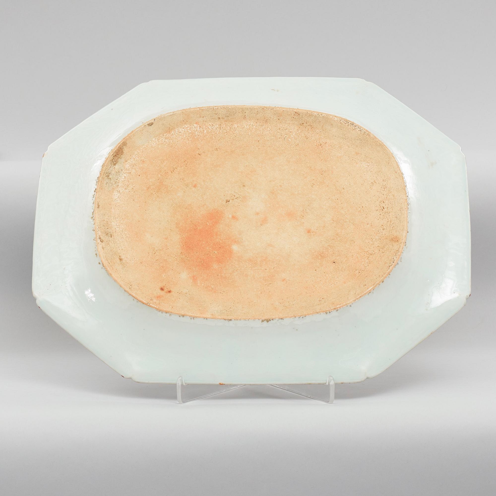 A part famille rose dinner service, Qing dynasty, Qianlong (1736-95). (comprising 28 pieces).