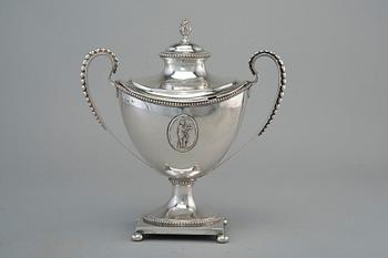 A SUGAR BOWL, silver. Petter Eneroth Stockholm 1791. Height 22 cm, weight 555 g.