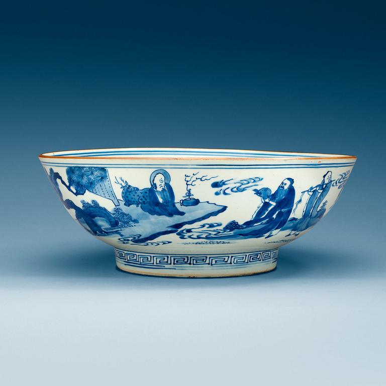 A large blue and white Transitional bowl, 17th Century. With Hallmark.