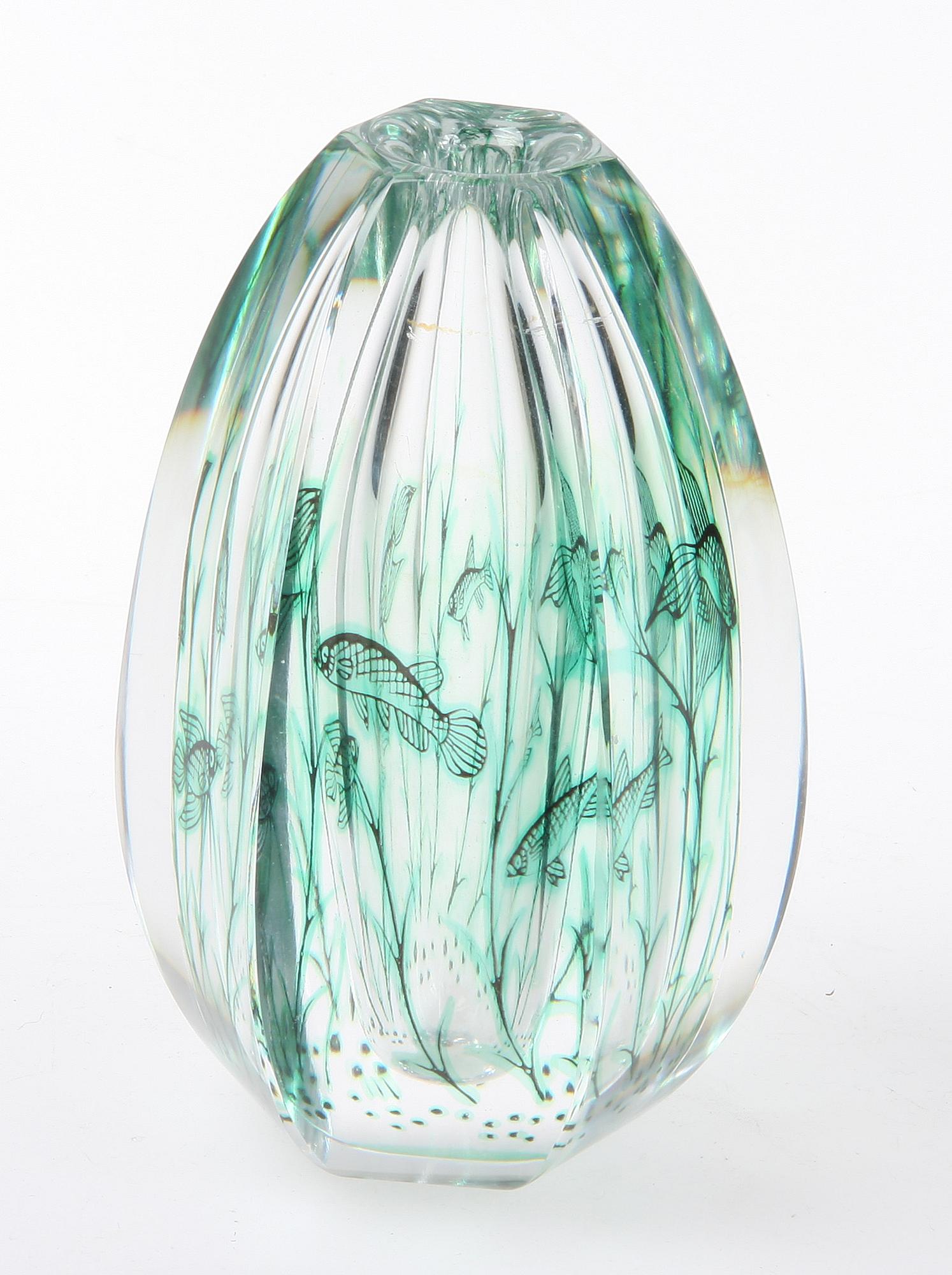 VAS, glas, "Fiskgraal", Edward Hald, Orrefors, 1954, sign.