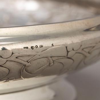 A Swedish Art Nouveau silver bowl, makers mark GAB, Stockholm, 1910.