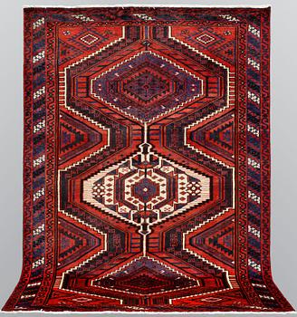 A carpet, Kashgai, ca 323 x 220 cm.