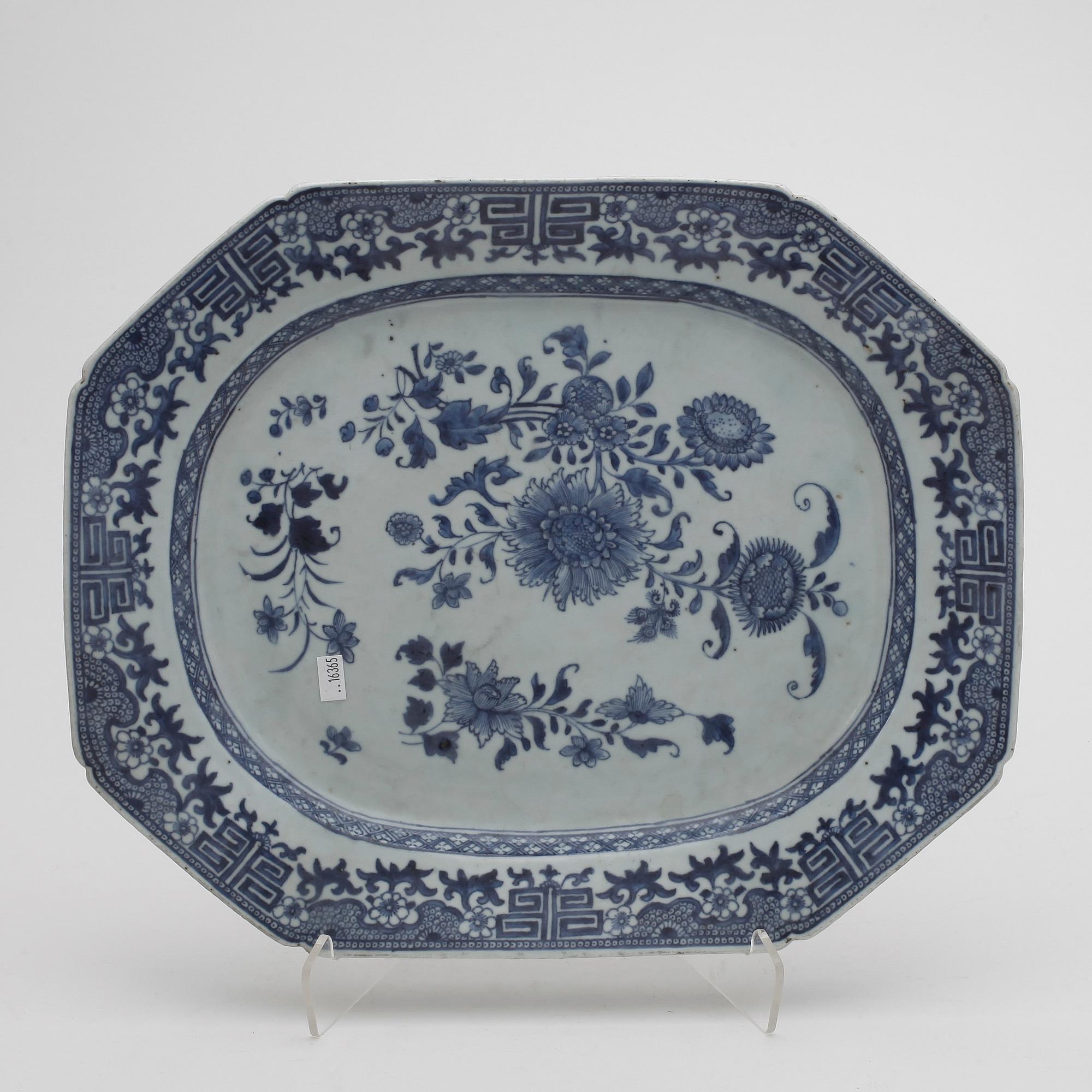 STEKFAT, porslin, Qing dynastin, Qianlong, (1736-95).