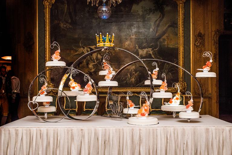 A cakestand from the Royal Wedding of Prince Carl-Philip and Princess Sofia in 2015.