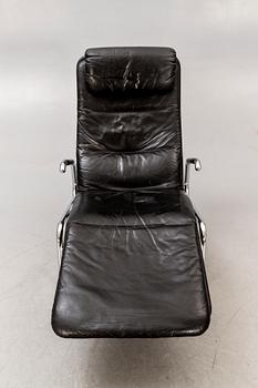 A Kenneth Bergenblad Cicero leather and chrome easy chair for DUX 1980/90s.