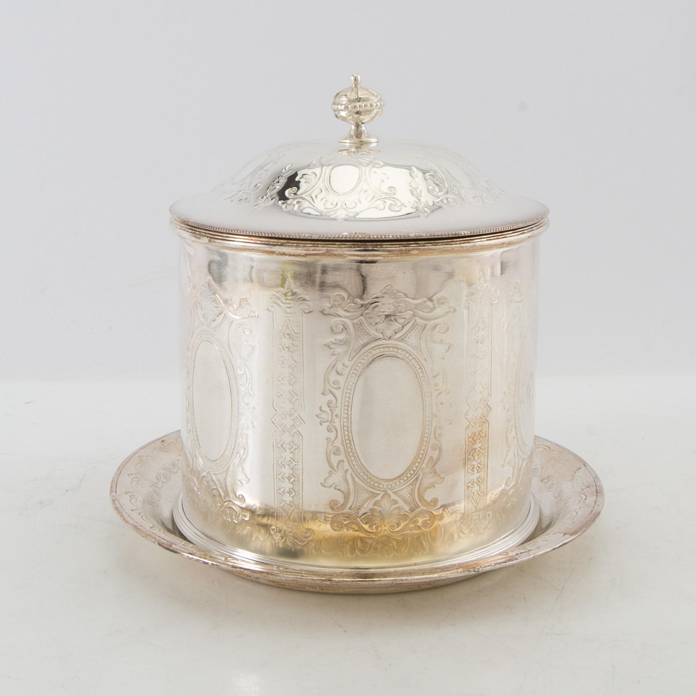 Drink set with ice bucket, cooler, glasses, etc. first half/mid 20th century.