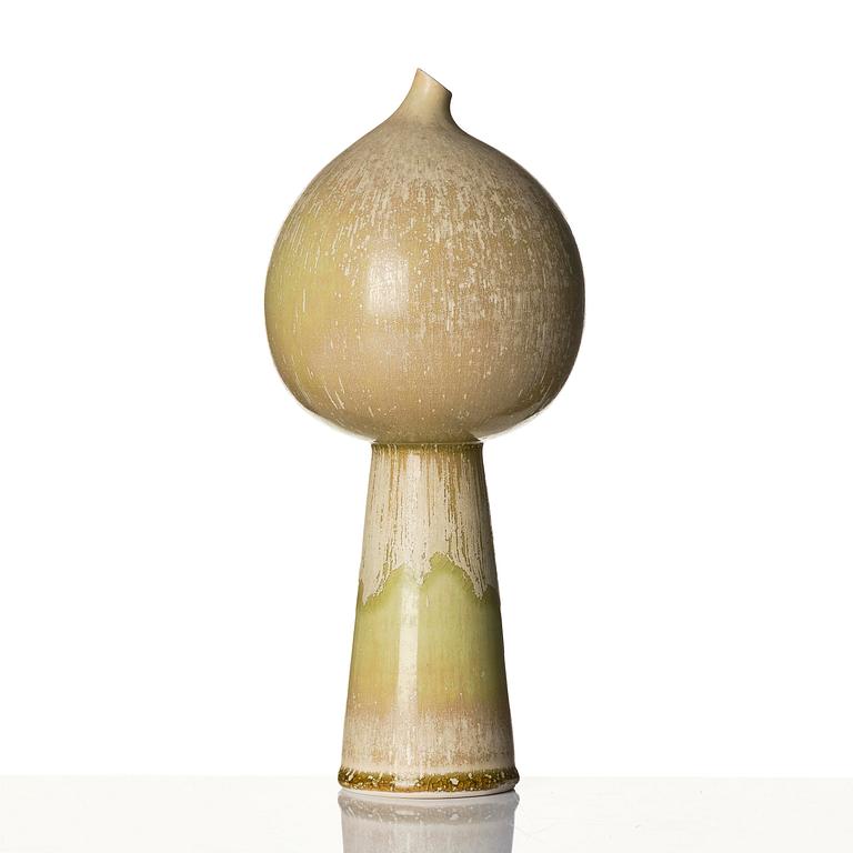 Stig Lindberg, a stoneware vase, Gustavsberg Studio, Sweden 1971.