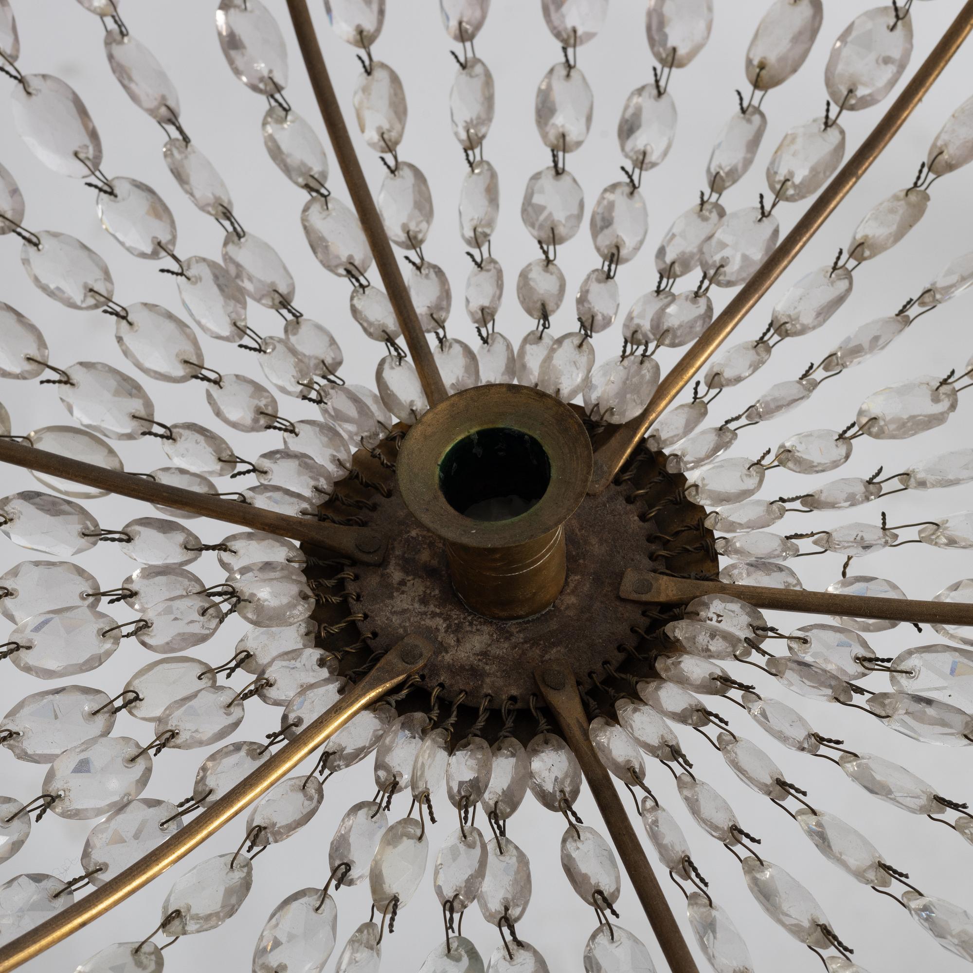 Ljuskrona. Karl-Johan, 1800-talets första hälft.