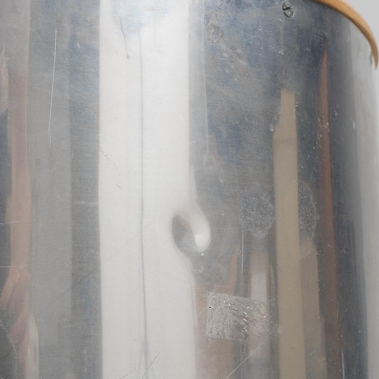 Mats Theselius, an 'Aluminiumfåtölj' armchair, Källemo, Värnamo, post 1990.