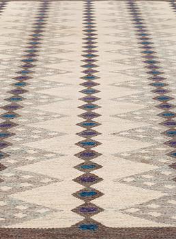 CARPET. Tapestry weave. 252,5 x 191,5 cm. Signed SH BK.