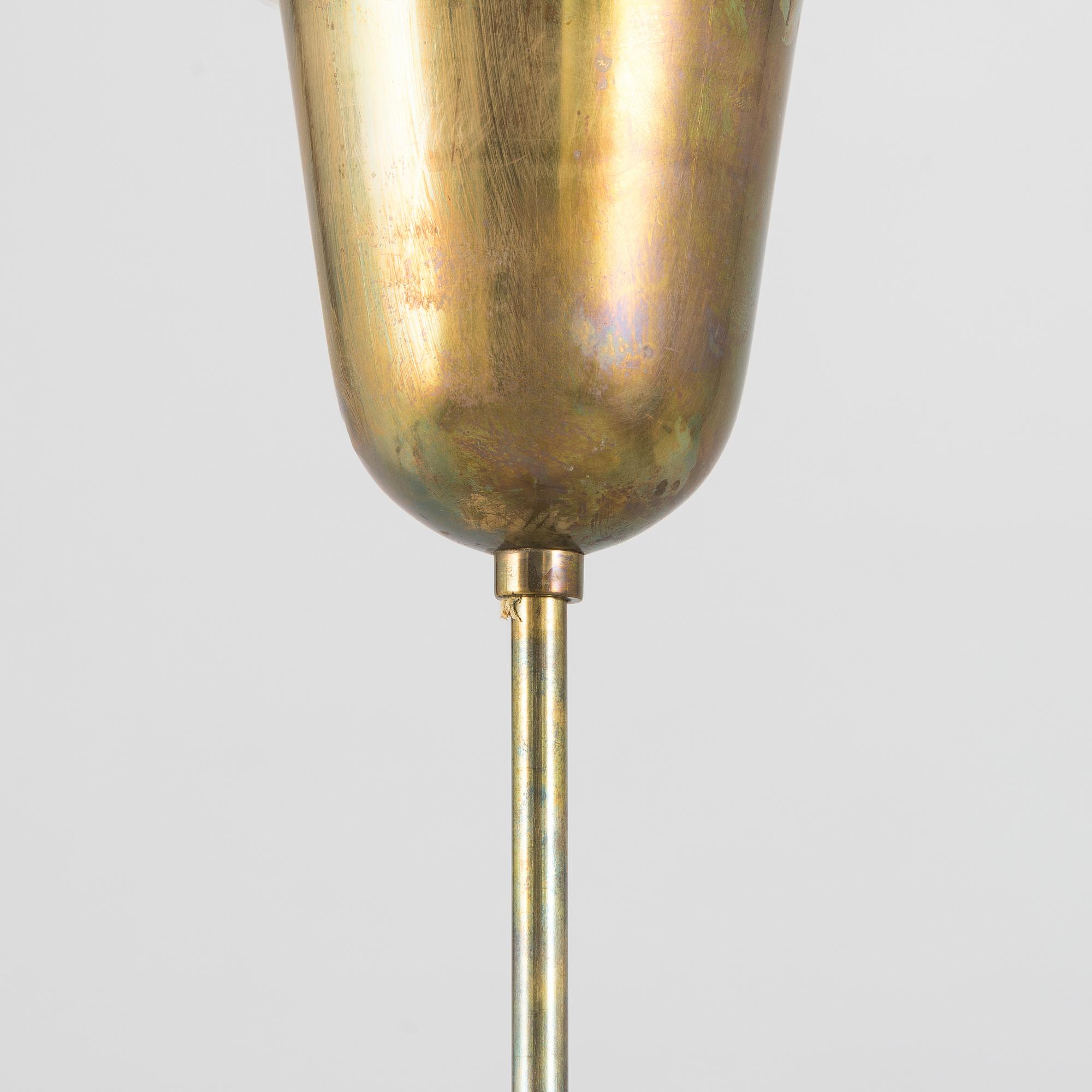 Paavo Tynell, A '9030' chandelier for Taito. Made to order 1950.