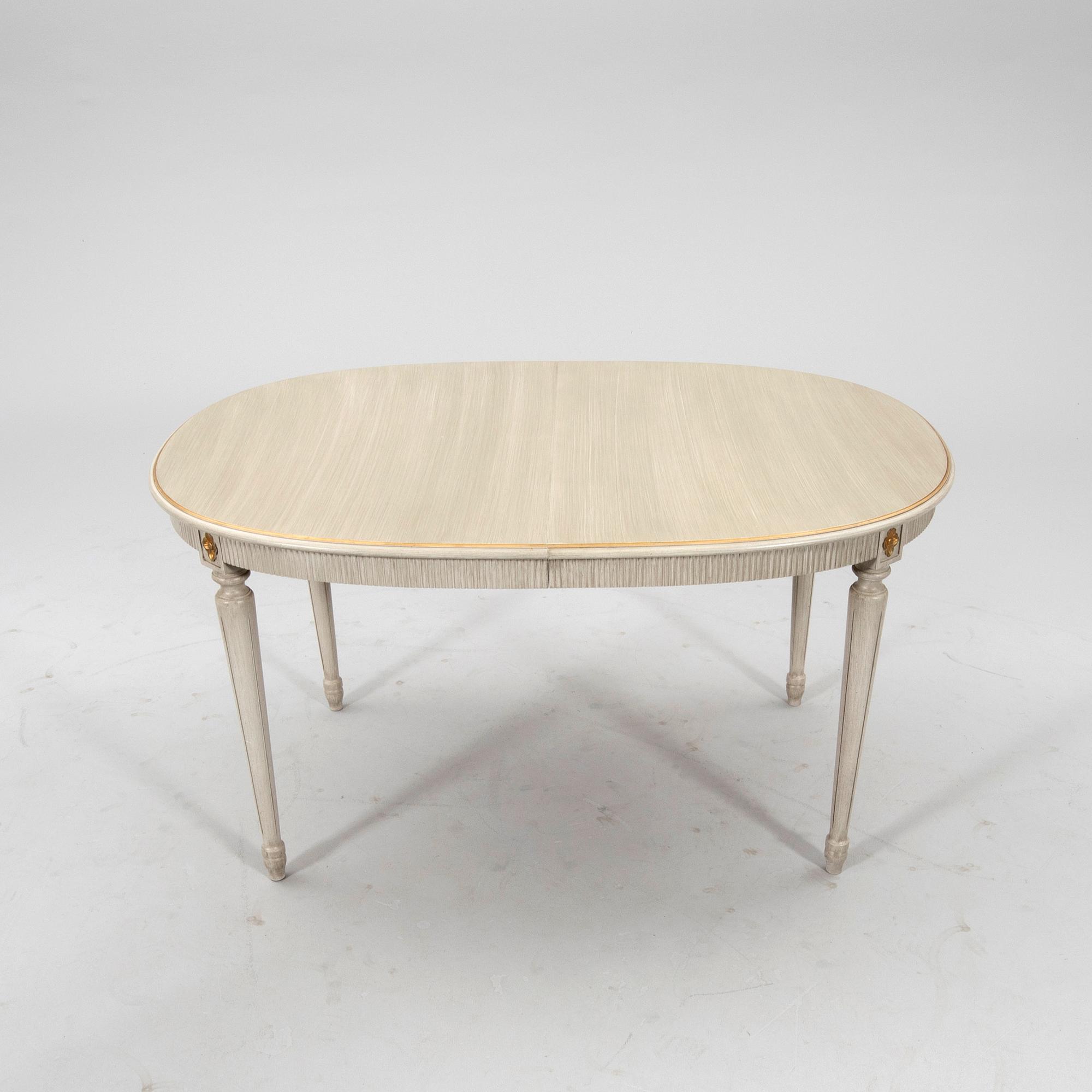 Matgrupp 9 dlr Gustaviansk stil 1900-talets mitt/andra hälft.