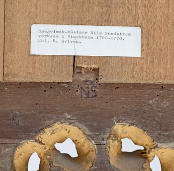 SPEGEL, rokoko. Sign NS, Nils Sundström, Stockholm, 1700-talets andra hälft.