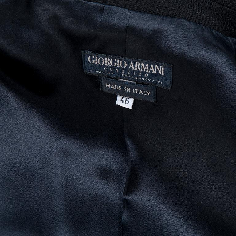 DRÄKT, bestående av kavaj samt byxa, Armani, storlek 46.