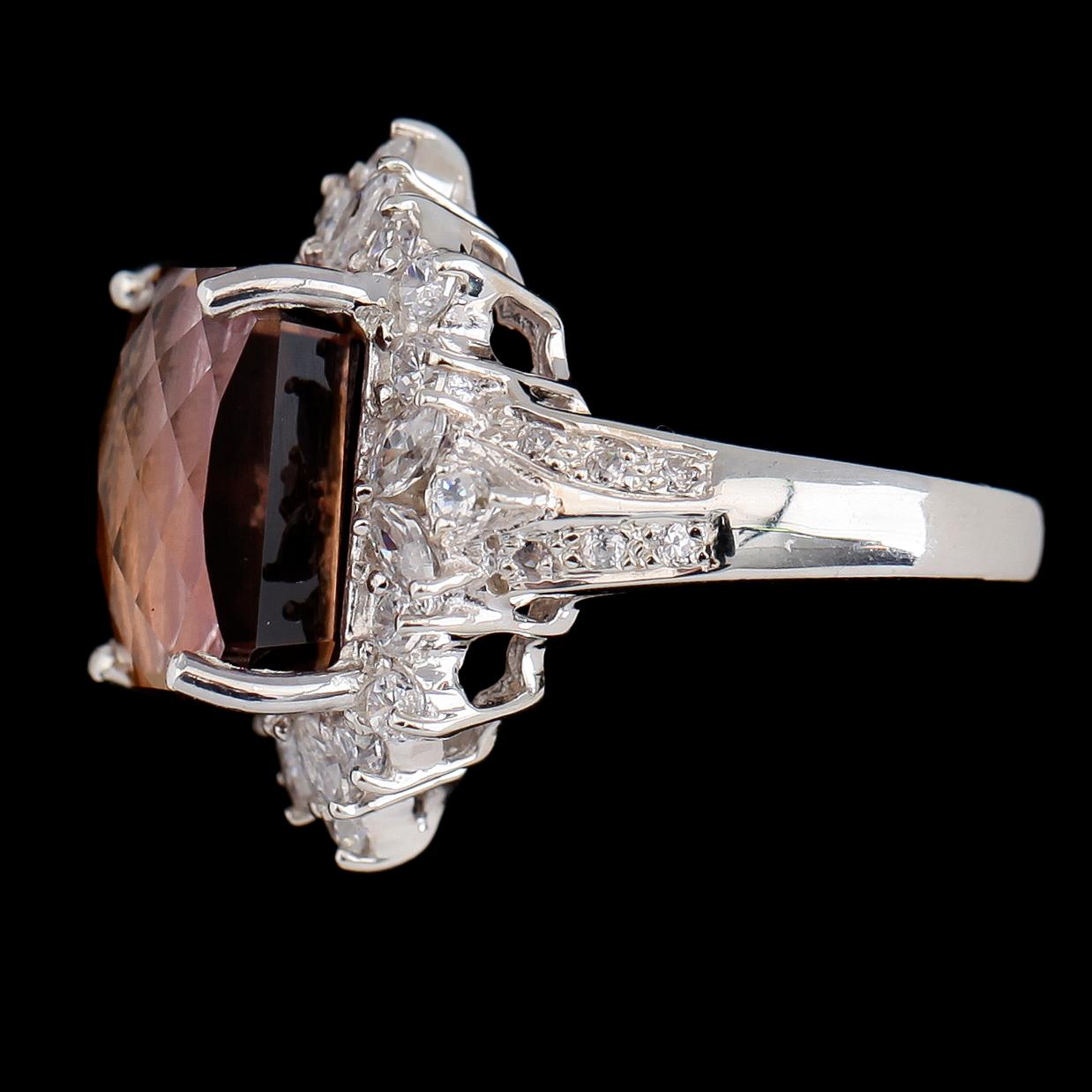 RING, sterlingsilver, flerfärgad ametrine ca 12,15 ct, vita safirer tot ca 0.36 ct.