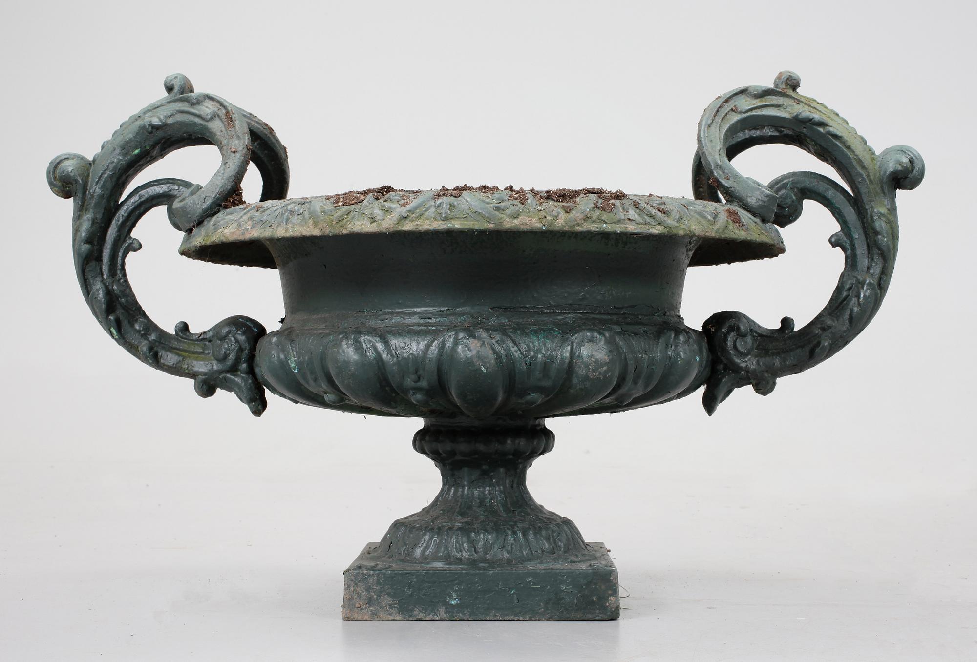 TRÄDGÅRDSURNA, gjutjärn, 1800/1900-tal.