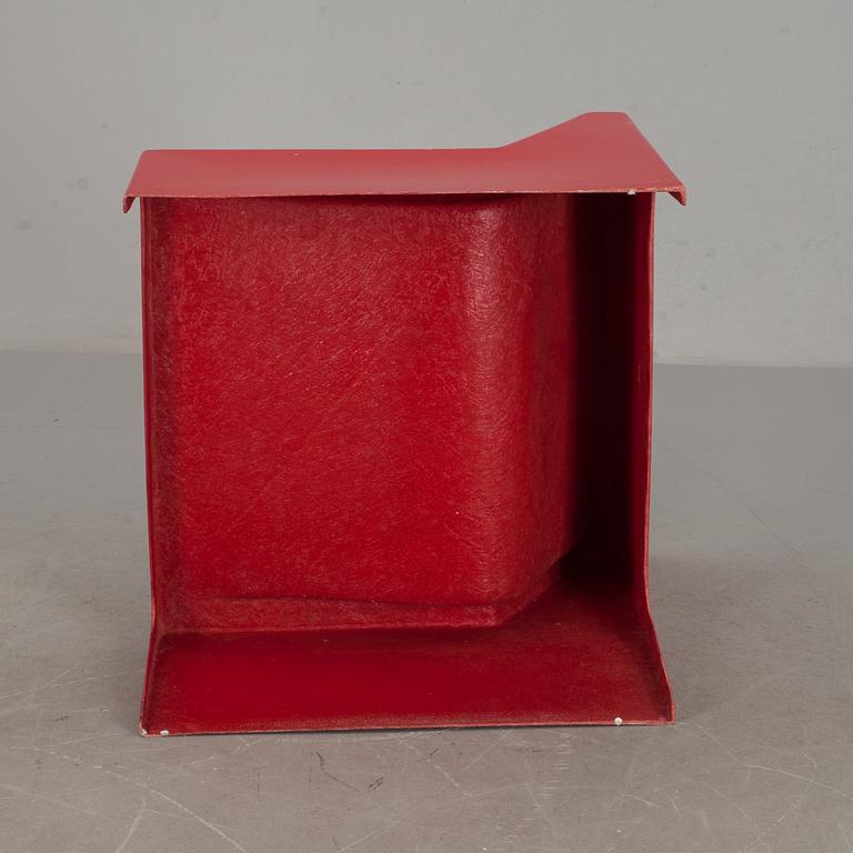 FÅTÖLJ, glasfiber. 1960/70-tal.