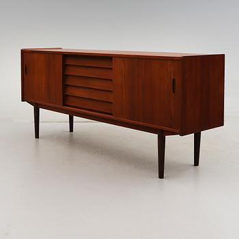 SIDEBOARD, "Trio", Nils Jonson, Troeds, Bjärnum, 1900-talets andra hälft.