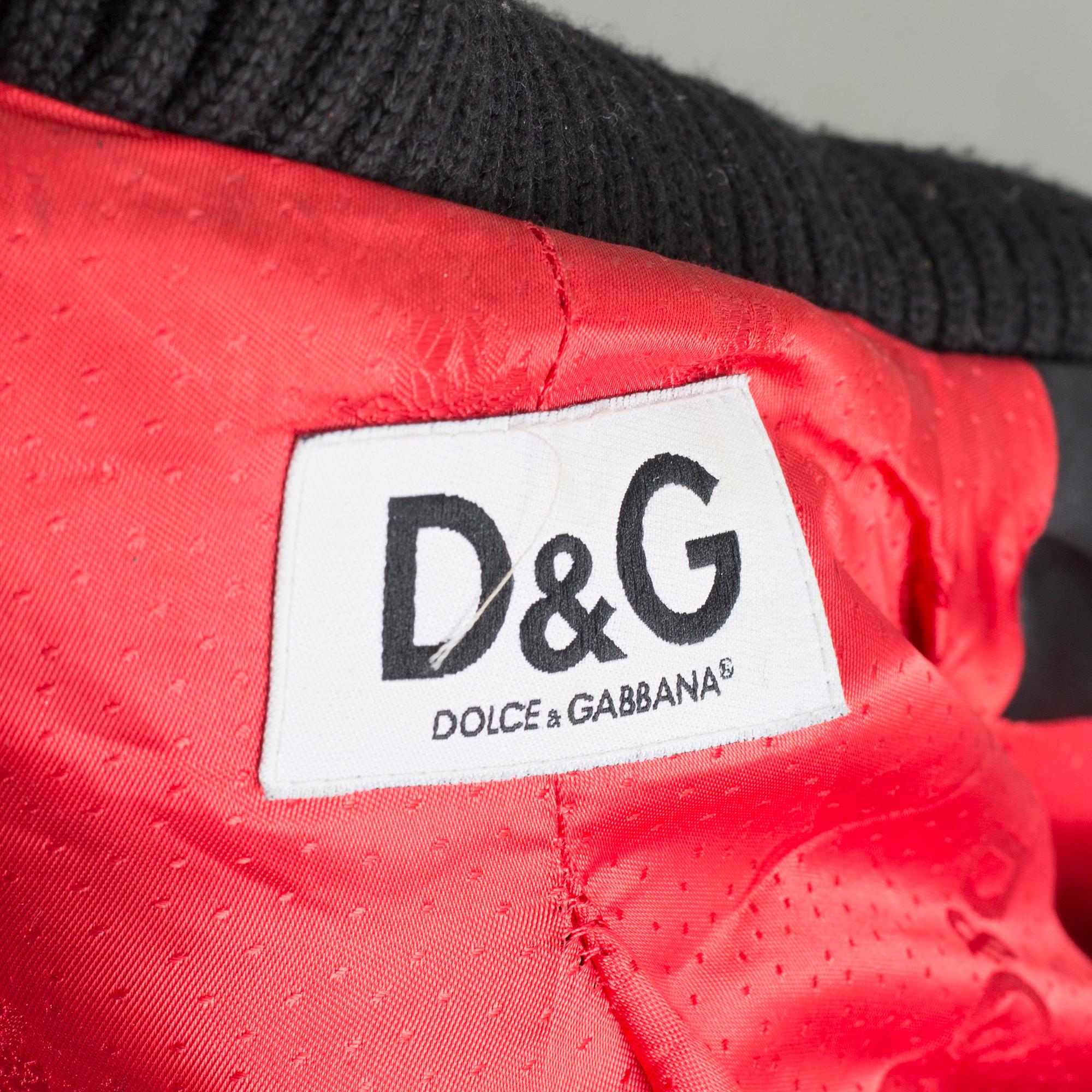 DOLCE & GABBANA, kappa, italiensk storlek 42.