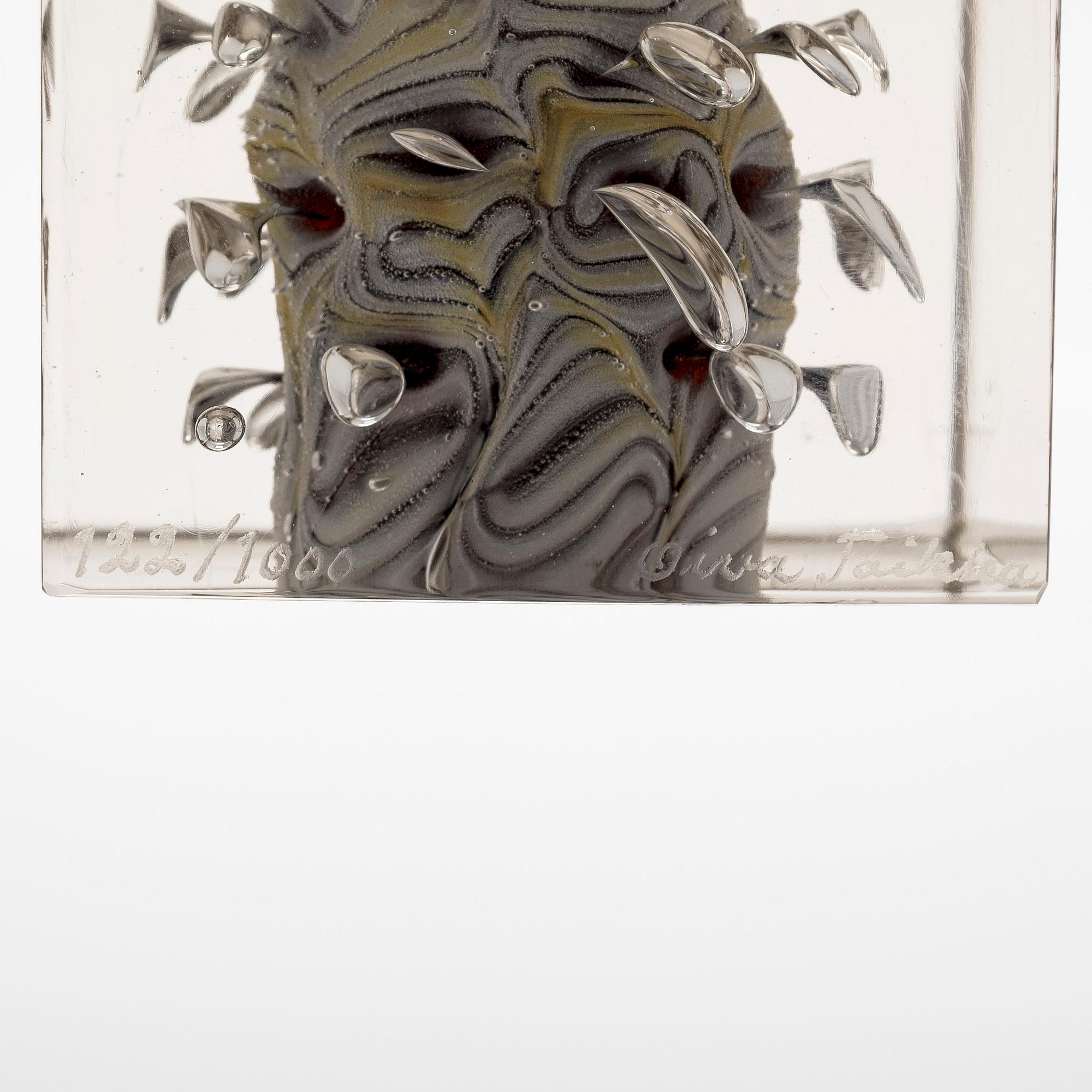 Oiva Toikka, vuosikuutio, signeerattu Oiva Toikka, Nuutajärvi 1979, numeroitu 122/1000.