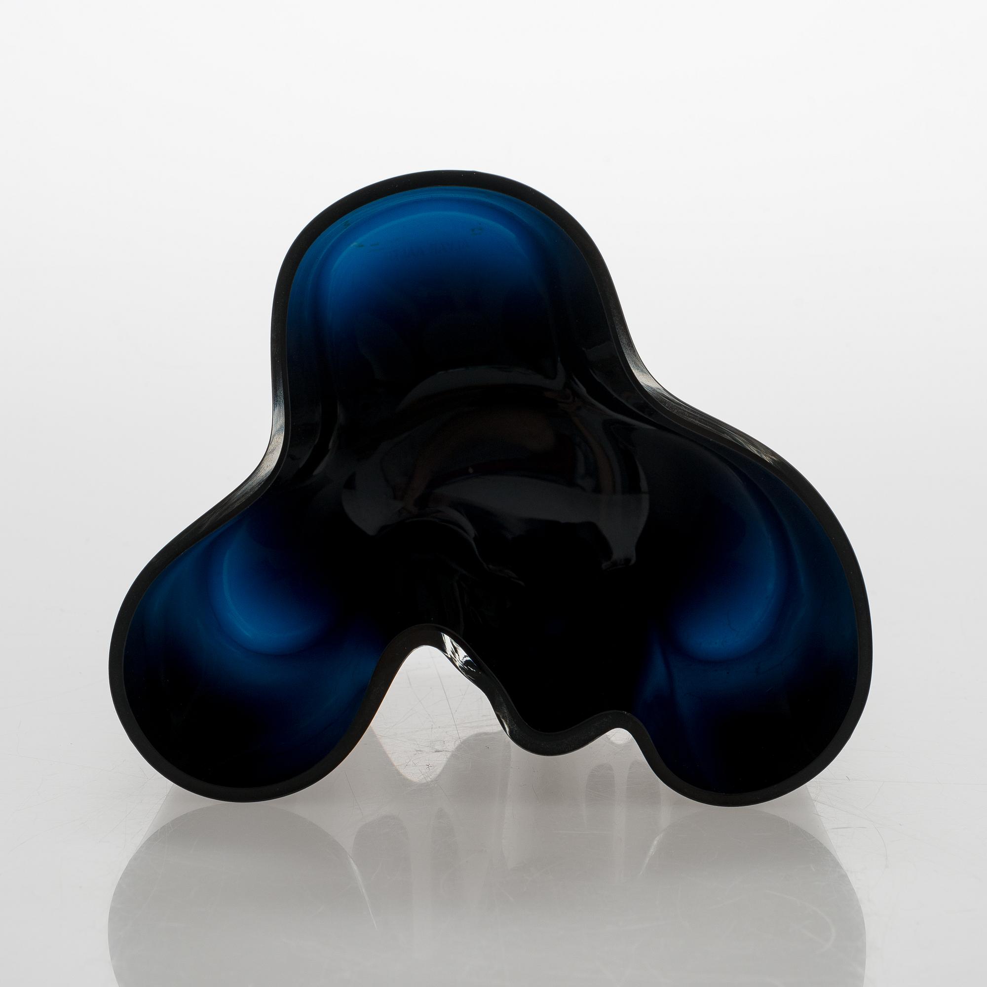 Alvar Aalto, maljakko, malli 3030, signeerattu Alvar Aalto Iittala.