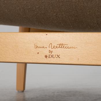 Bruno Mathsson, fåtölj med fotpall, "Pernilla", Dux.