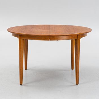 Dining set, 6 "Compass" chairs by Kai Kristiansen, Denmark, and 1 dining table with 4 extension leaves, 1960s.