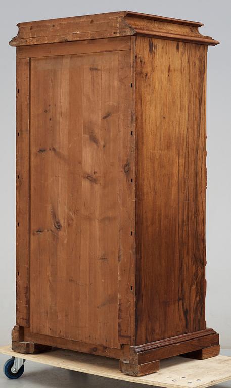 BYRÅ, nyrenässans, 1800-talets slut.