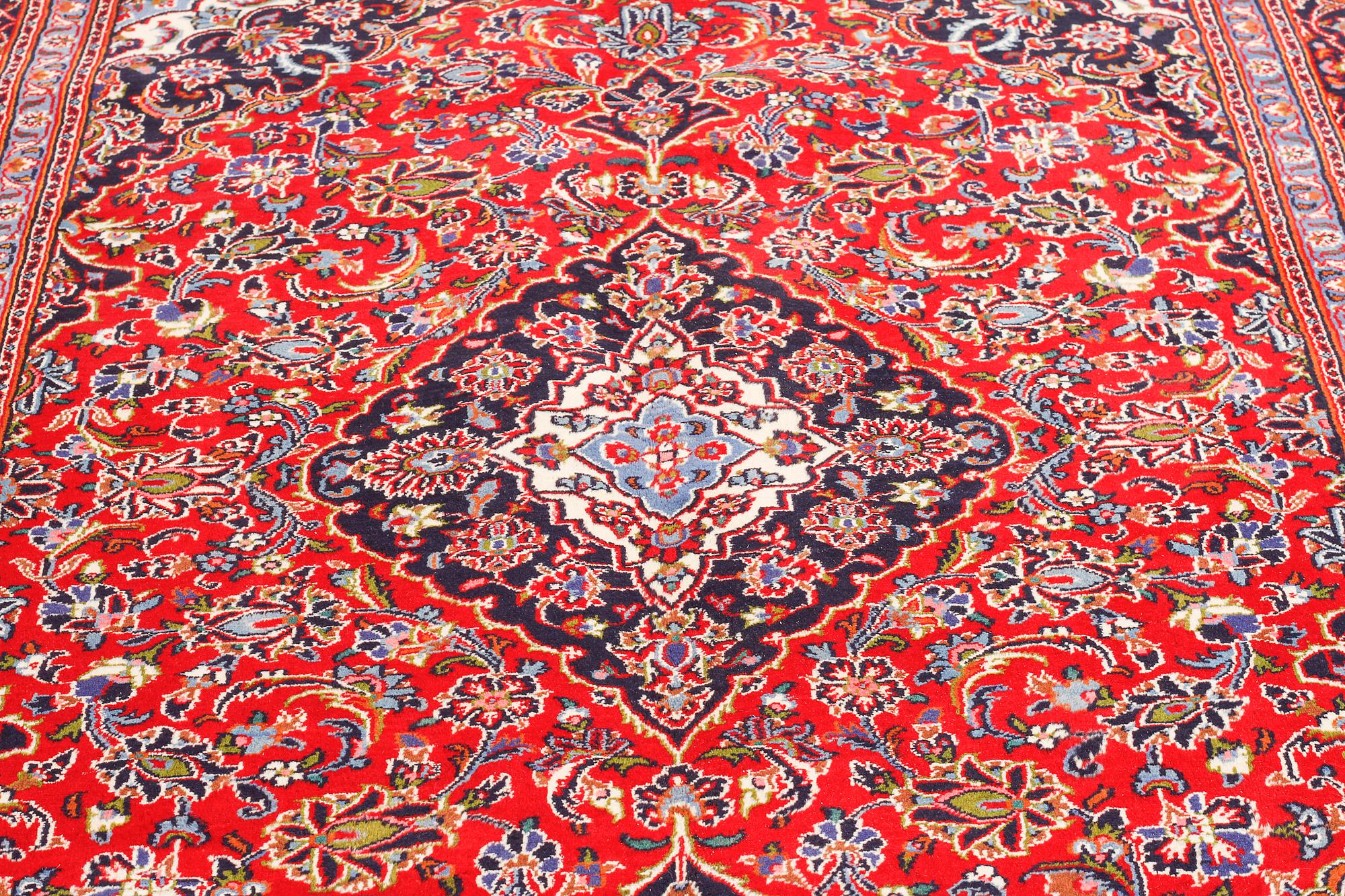 MATTA, Keshan, 297 x 195 cm.